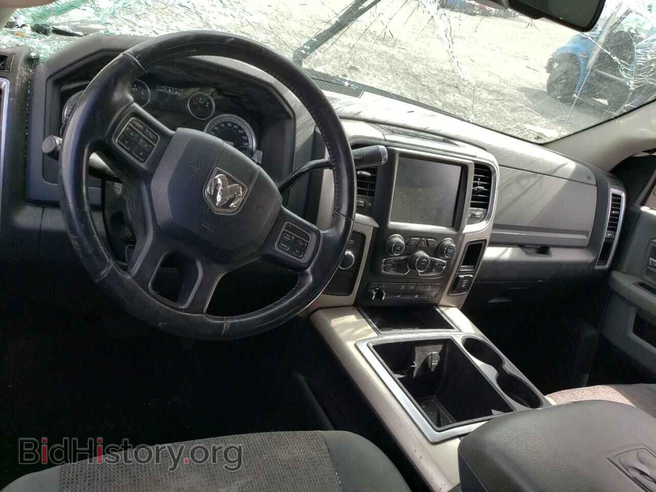 2015 RAM All Models - VIN: 3C6UR5DJ6FG548572 - Photo 8