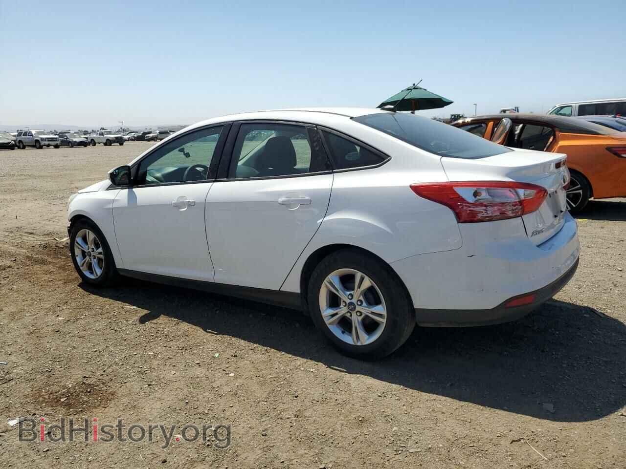 2013 FORD FOCUS - VIN: 1FADP3F26DL354588 - Photo 2