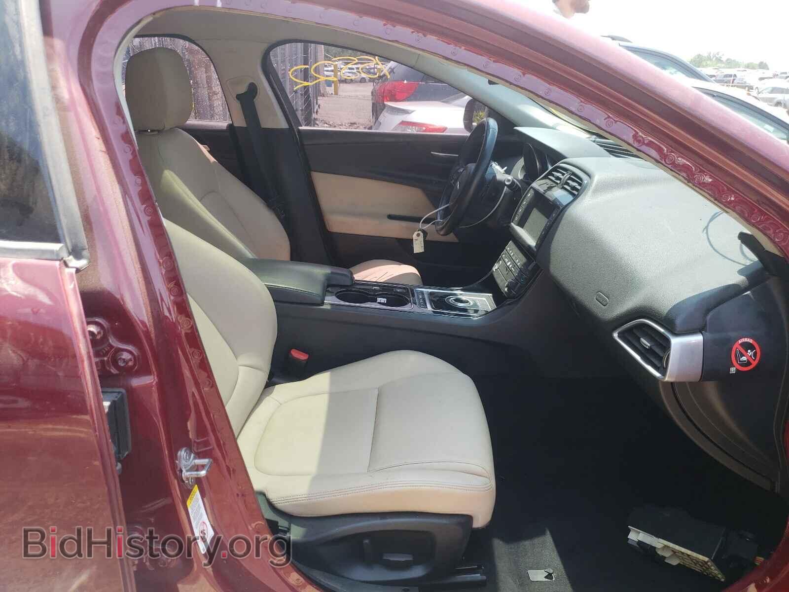 2017 JAGUAR XE - VIN: SAJAR4BG7HA975324 - Фото 5
