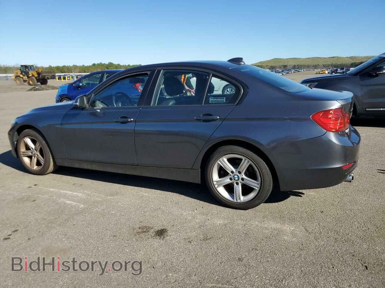 2014 BMW 3 SERIES - VIN: WBA3B5C5XEF599762 - Фото 2