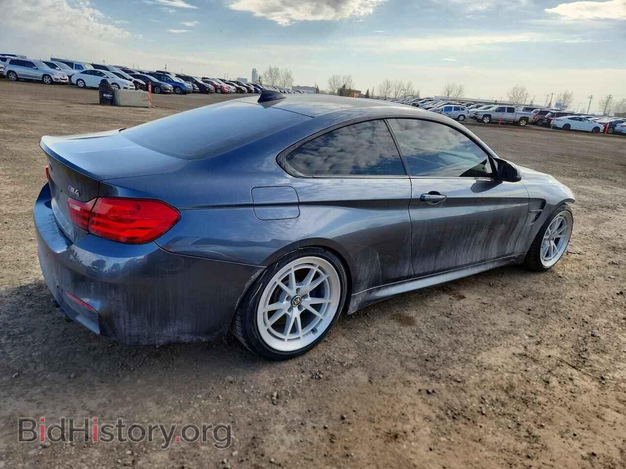 2015 BMW M4 - VIN: WBS3R9C59FK329235 - Фото 3