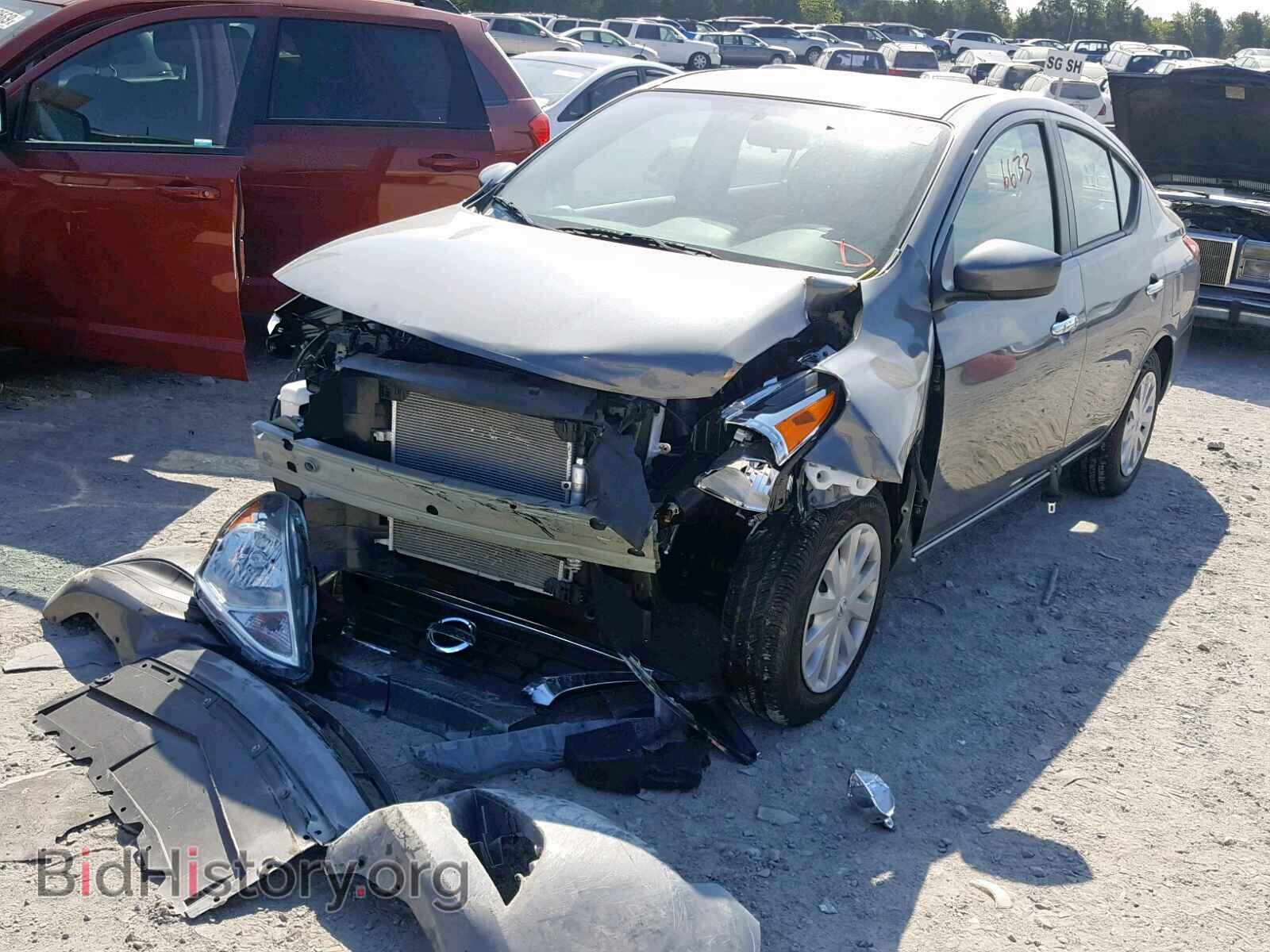 2019 NISSAN VERSA - VIN: 3N1CN7AP3KL858512 - Photo 2
