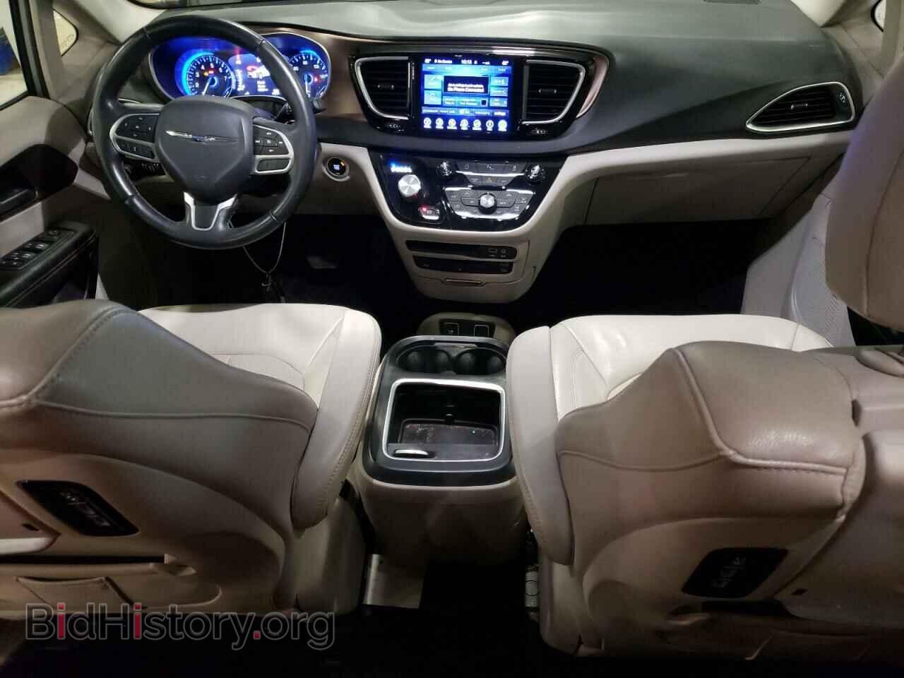 2017 CHRYSLER PACIFICA - VIN: 2C4RC1EG6HR851330 - Photo 8