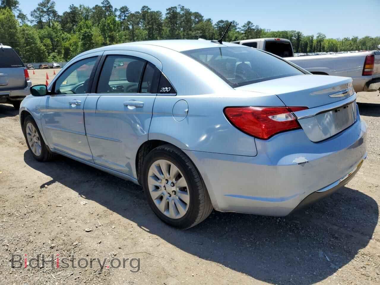 2013 CHRYSLER 200 - VIN: 1C3CCBAB9DN635635 - Photo 2