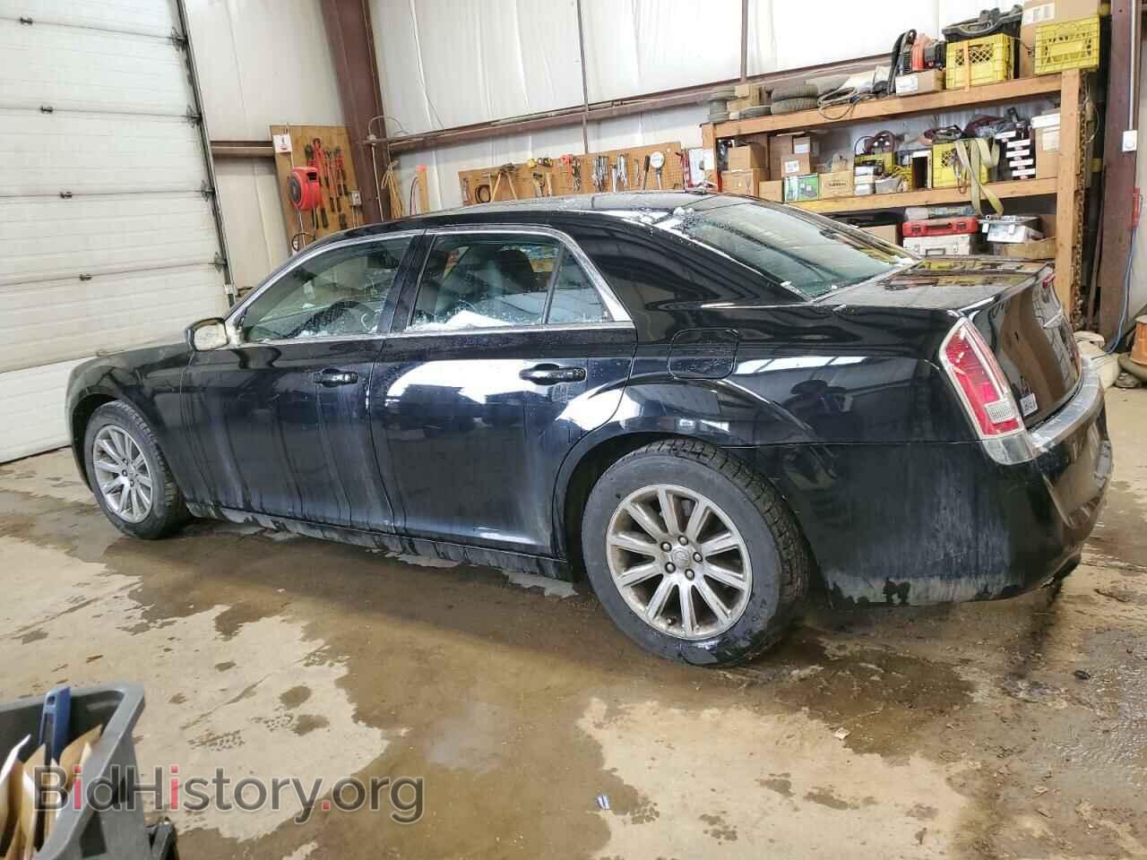 2013 CHRYSLER 300 - VIN: 2C3CCAAG3DH577343 - Фото 2