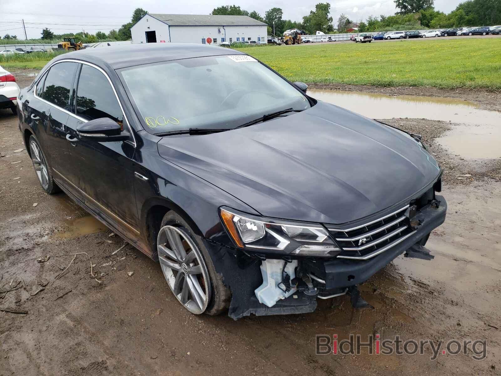 Photo 1VWDT7A37HC035233 - VOLKSWAGEN PASSAT 2017