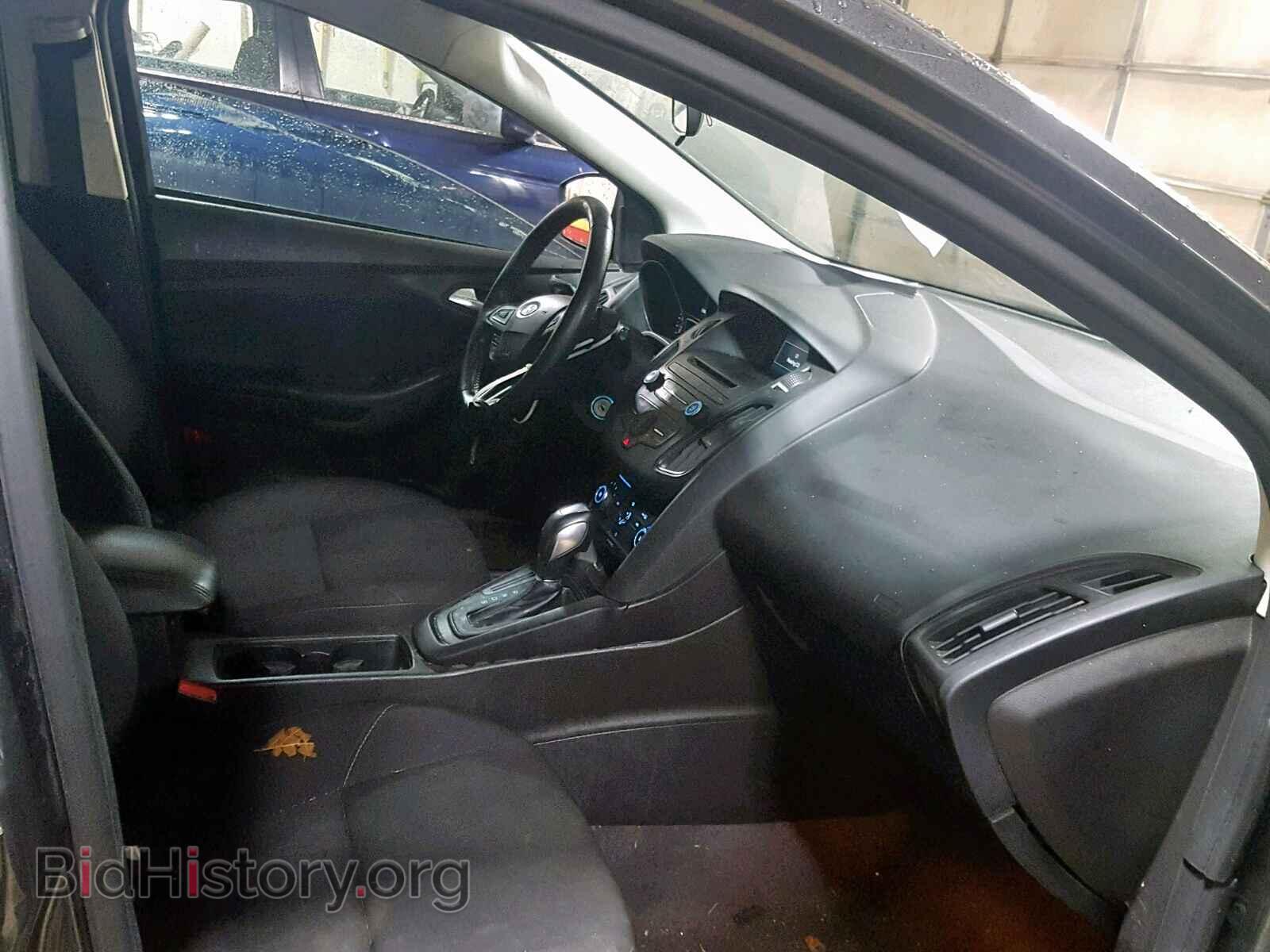 2016 FORD FOCUS SE - VIN: 1FADP3K29GL305539 - Фото 5