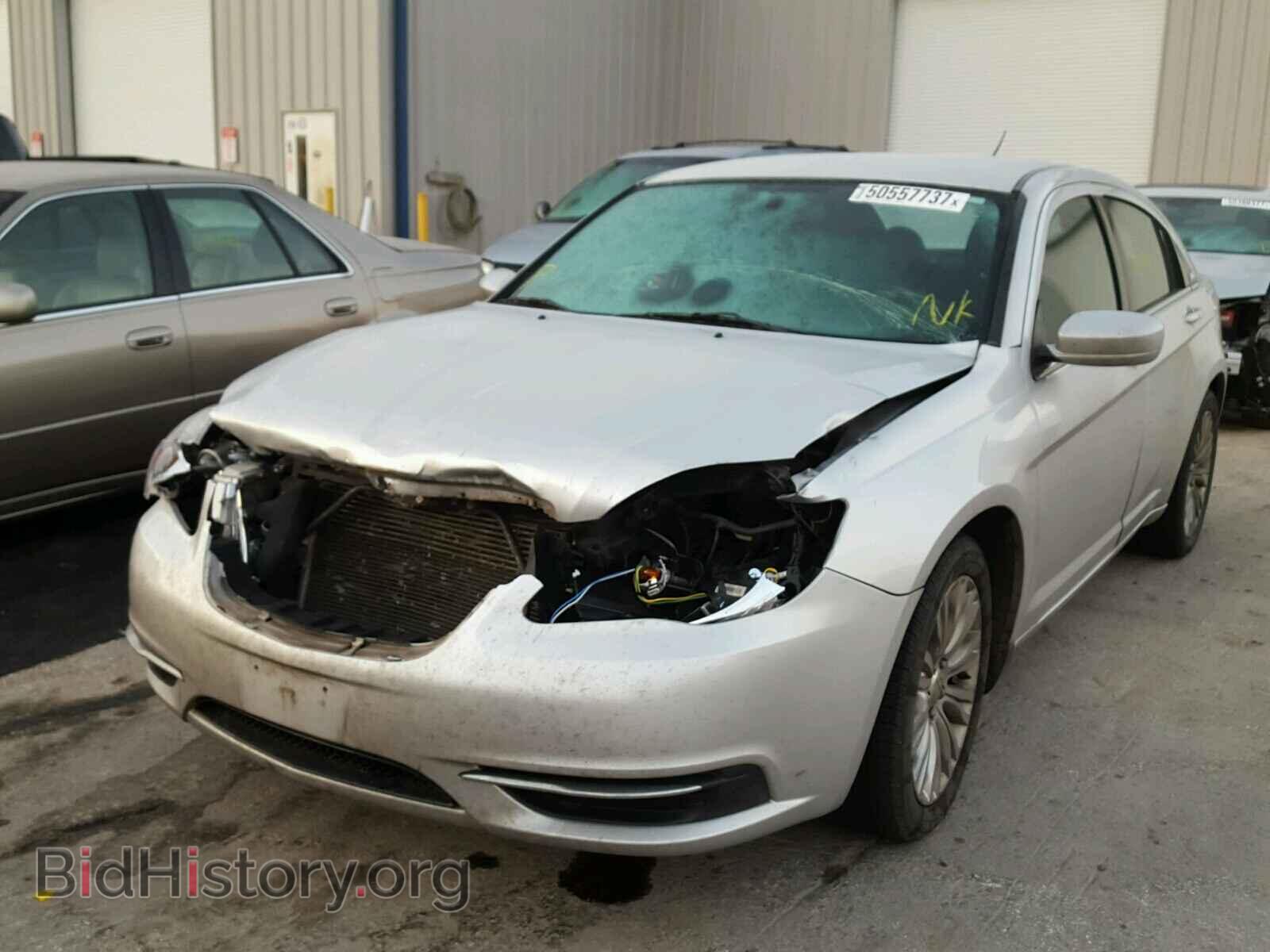 2012 CHRYSLER 200 - VIN: 1C3CCBAB2CN248858 - Фото 2