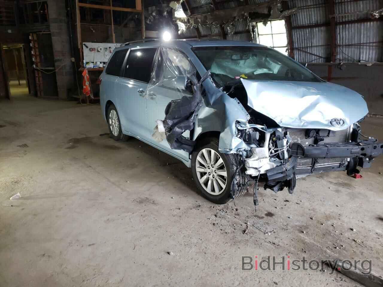 Фотография 5TDYZ3DC1HS826217 - TOYOTA SIENNA 2017