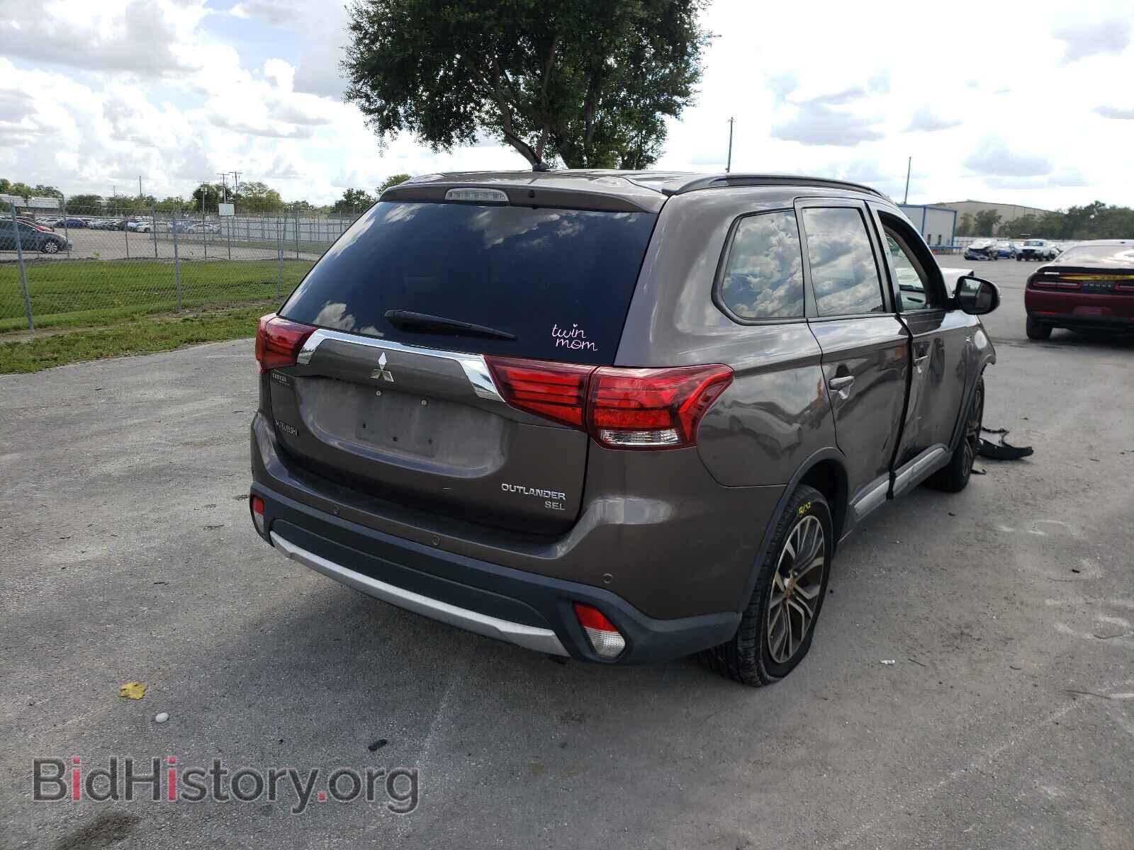 2016 MITSUBISHI OUTLANDER - VIN: JA4AD3A32GZ010497 - Фото 4