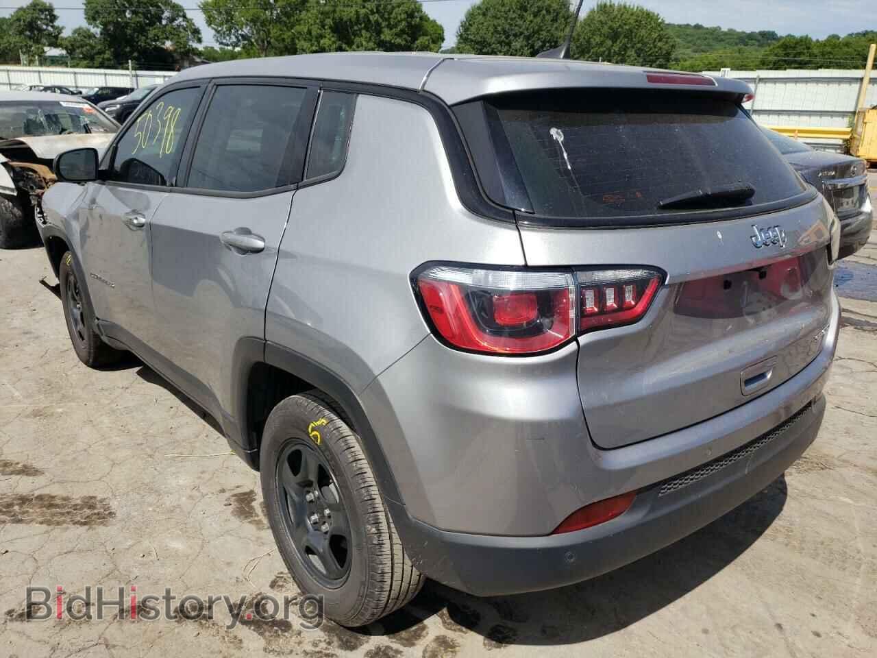 2018 JEEP COMPASS - VIN: 3C4NJCAB9JT233402 - Фото 3