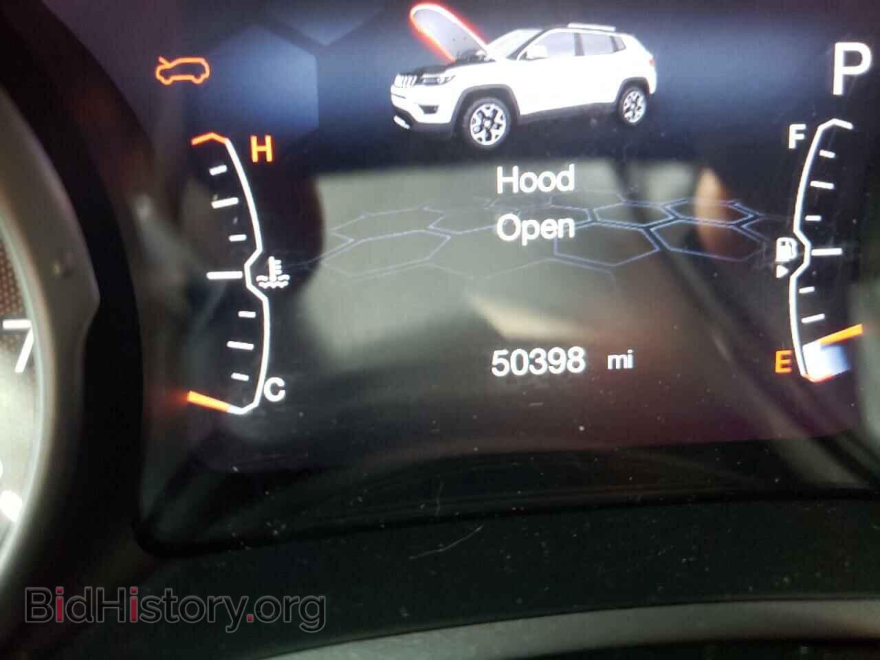 2018 JEEP COMPASS - VIN: 3C4NJCAB9JT233402 - Фото 8