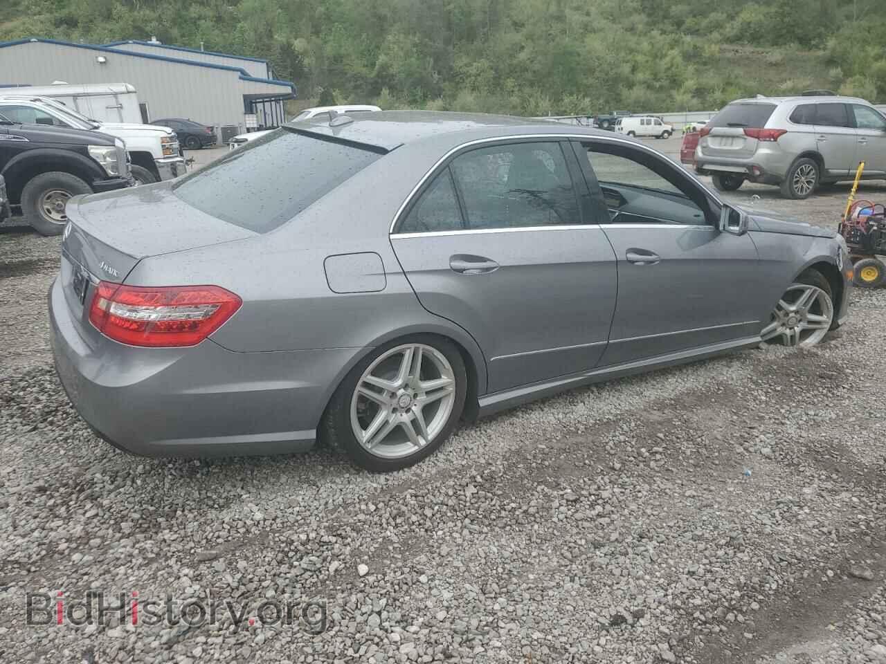 2011 MERCEDES-BENZ E-CLASS - VIN: WDDHF9AB0BA290586 - Фото 3
