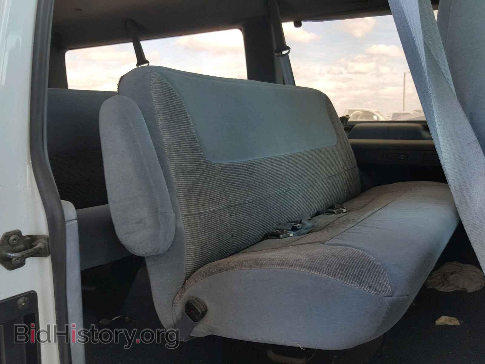 1993 FORD ECONOLINE - VIN: 1FMEE11N4PHB68884 - Photo 6