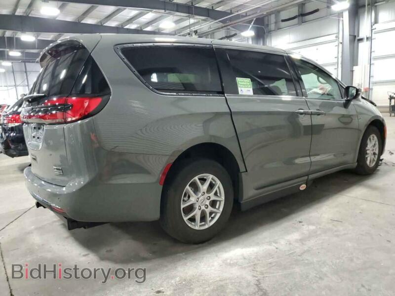2023 Chrysler PACIFICA (VIN 2C4RC1BG3PR539226) — photo 3 of 16