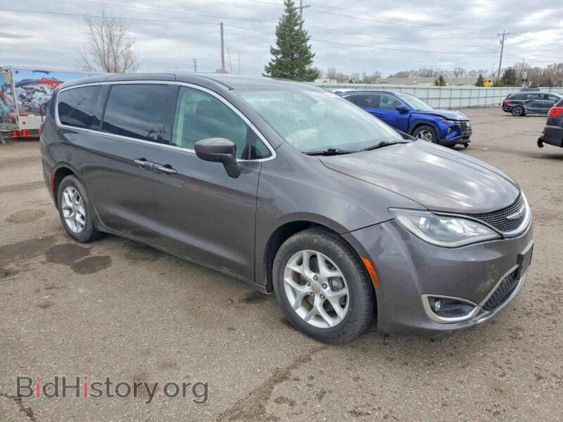 2017 Chrysler PACIFICA (VIN 2C4RC1BG3HR795996) — фото 4 из 13