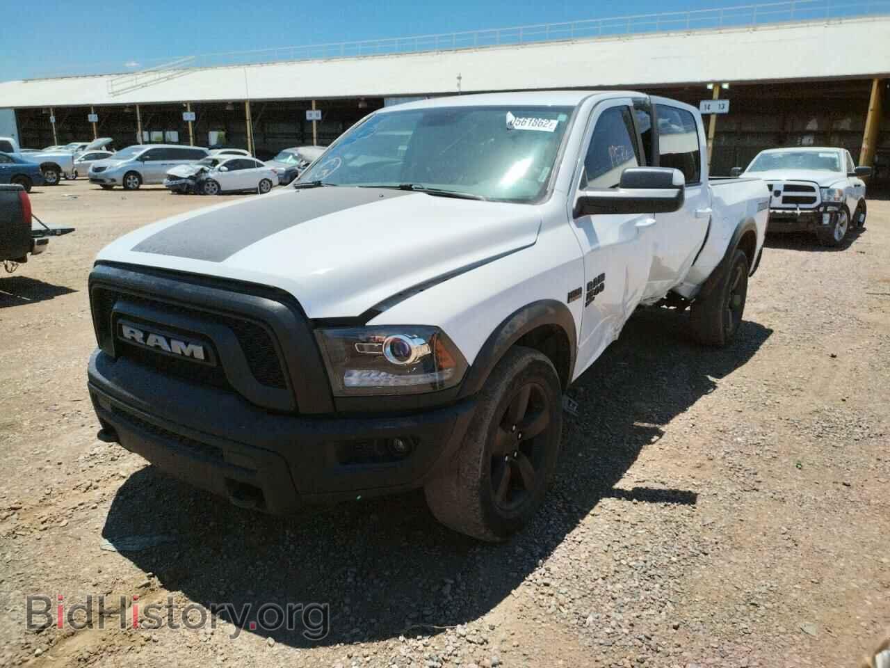 2019 RAM 1500 - VIN: 1C6RR6LT9KS698547 - Фото 2