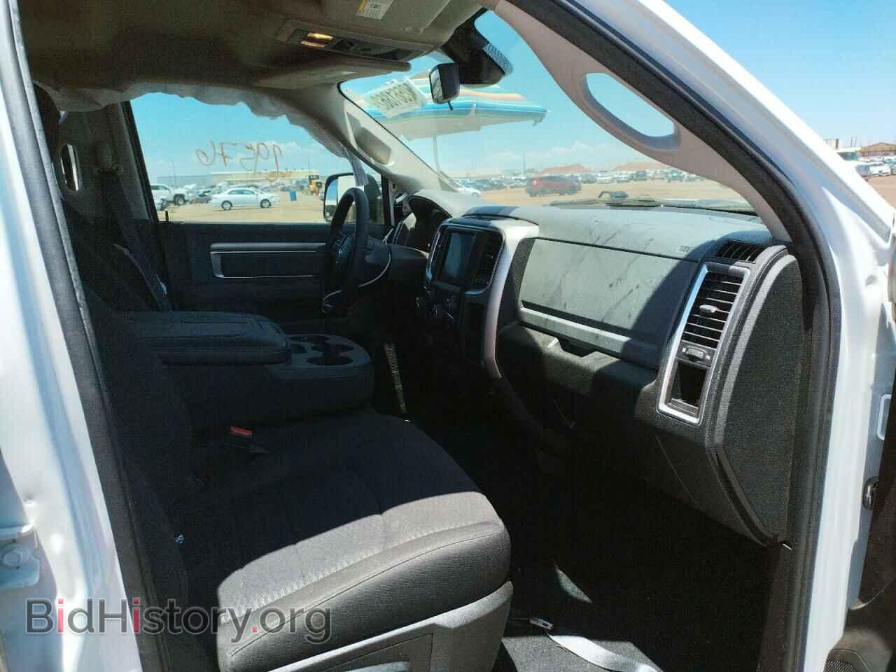 2019 RAM 1500 - VIN: 1C6RR6LT9KS698547 - Фото 5
