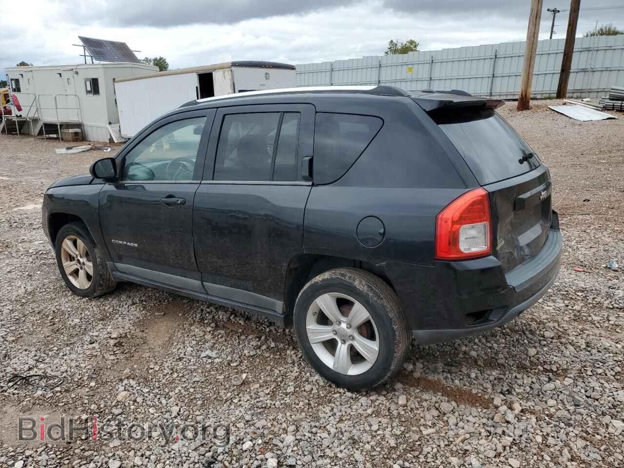 2011 JEEP COMPASS - VIN: 1J4NT1FB1BD195723 - Photo 2