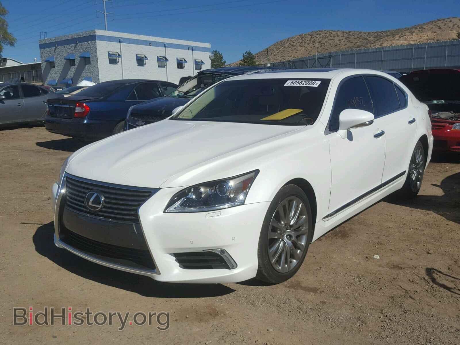 2013 LEXUS LS460 - VIN: JTHCL5EF4D5017731 - Photo 2
