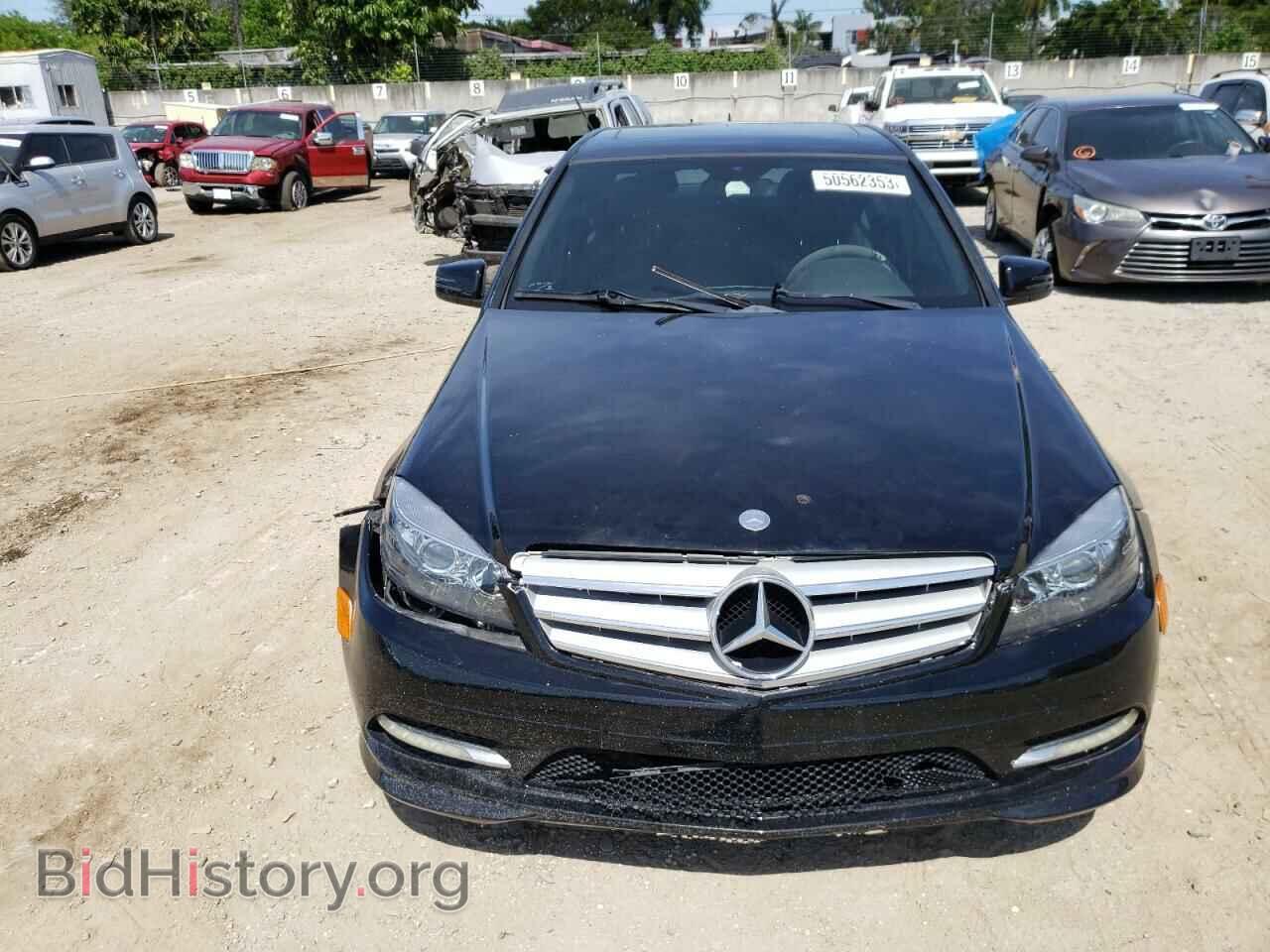 2011 MERCEDES-BENZ C-CLASS - VIN: WDDGF5EB4BF644062 - Фото 5