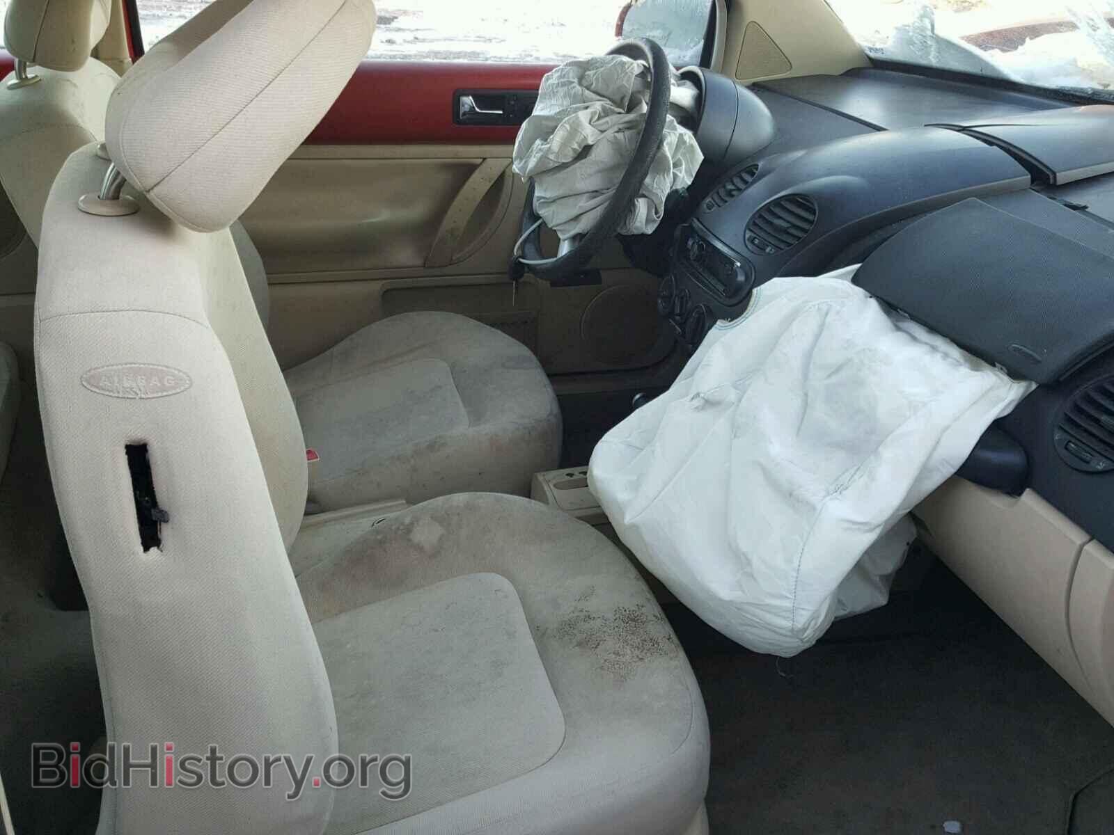 2002 VOLKSWAGEN BEETLE - VIN: 3VWBB21C72M439930 - Фото 5