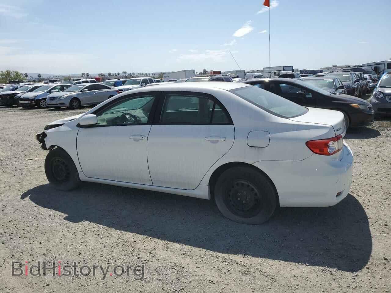 2011 TOYOTA COROLLA - VIN: 2T1BU4EEXBC631033 - Фото 2
