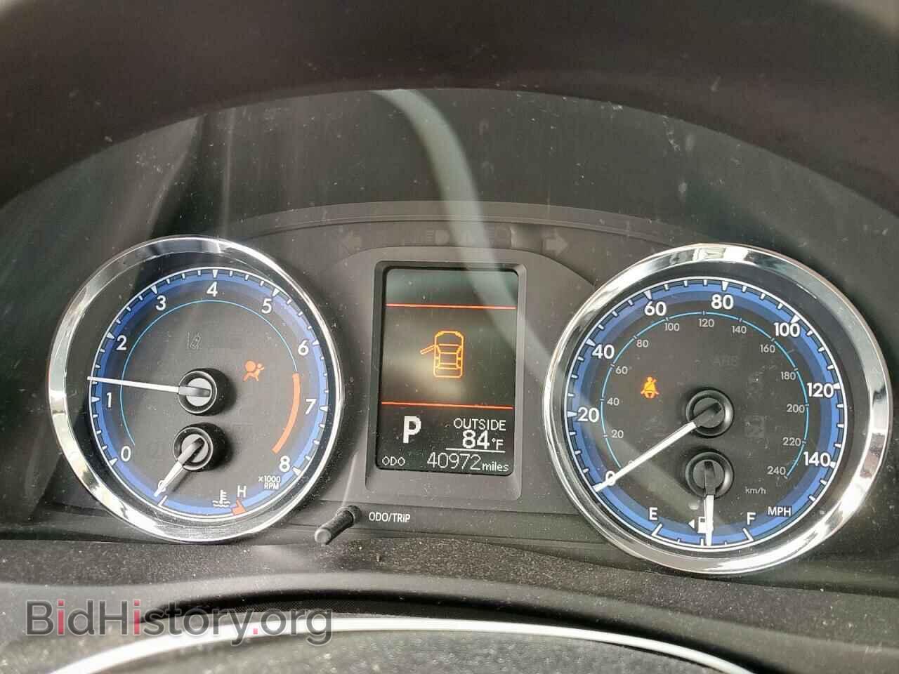 2018 TOYOTA COROLLA - VIN: 5YFBURHE4JP756956 - Фото 9