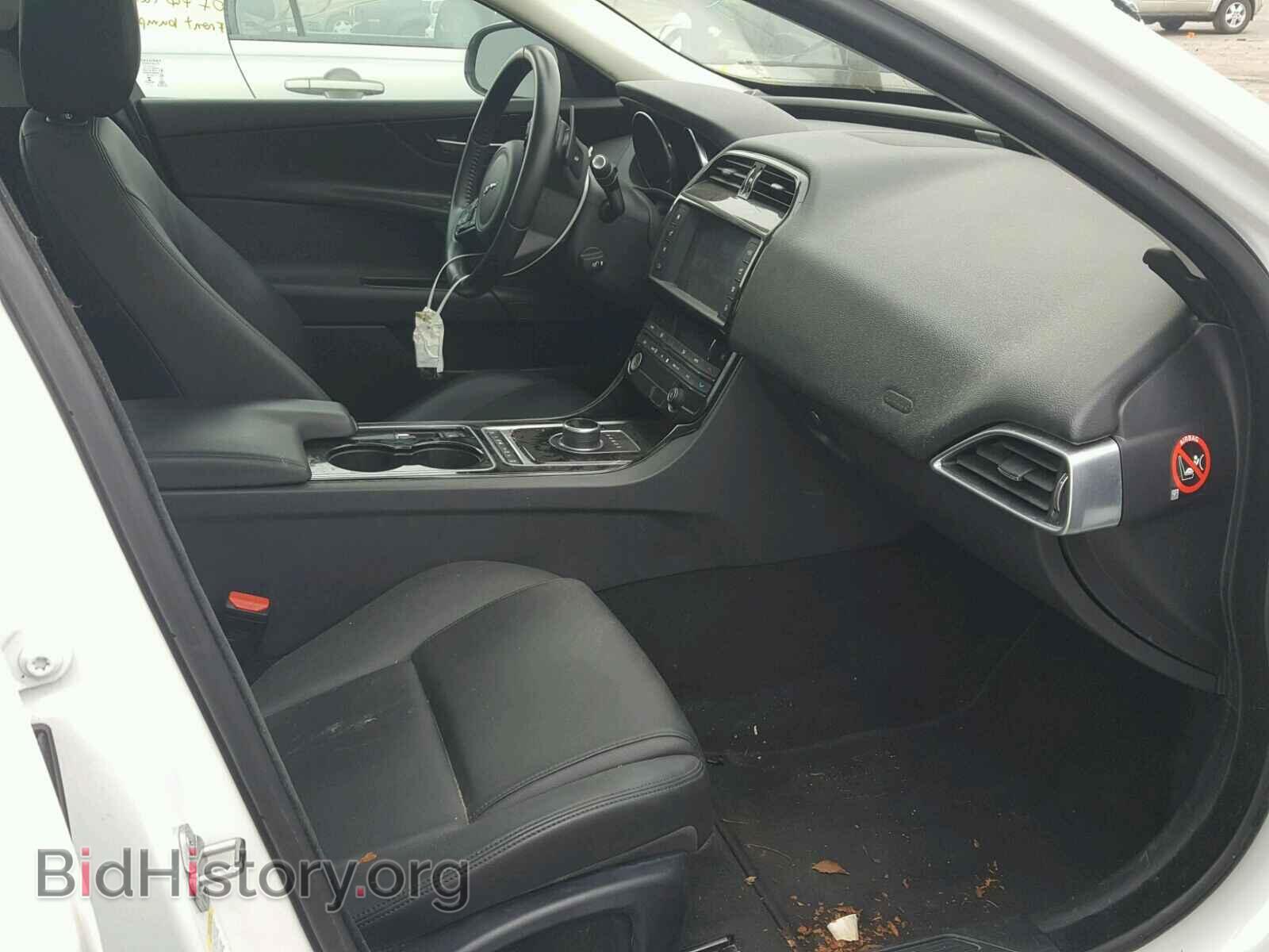 2017 JAGUAR XE - VIN: SAJAR4BG5HA977928 - Фото 5