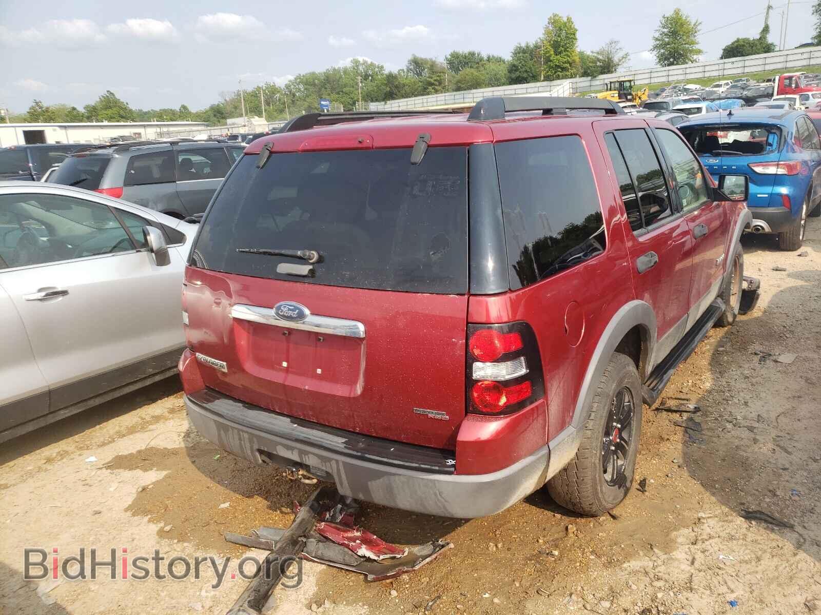 2006 FORD EXPLORER - VIN: 1FMEU73E46UB73849 - Фото 4