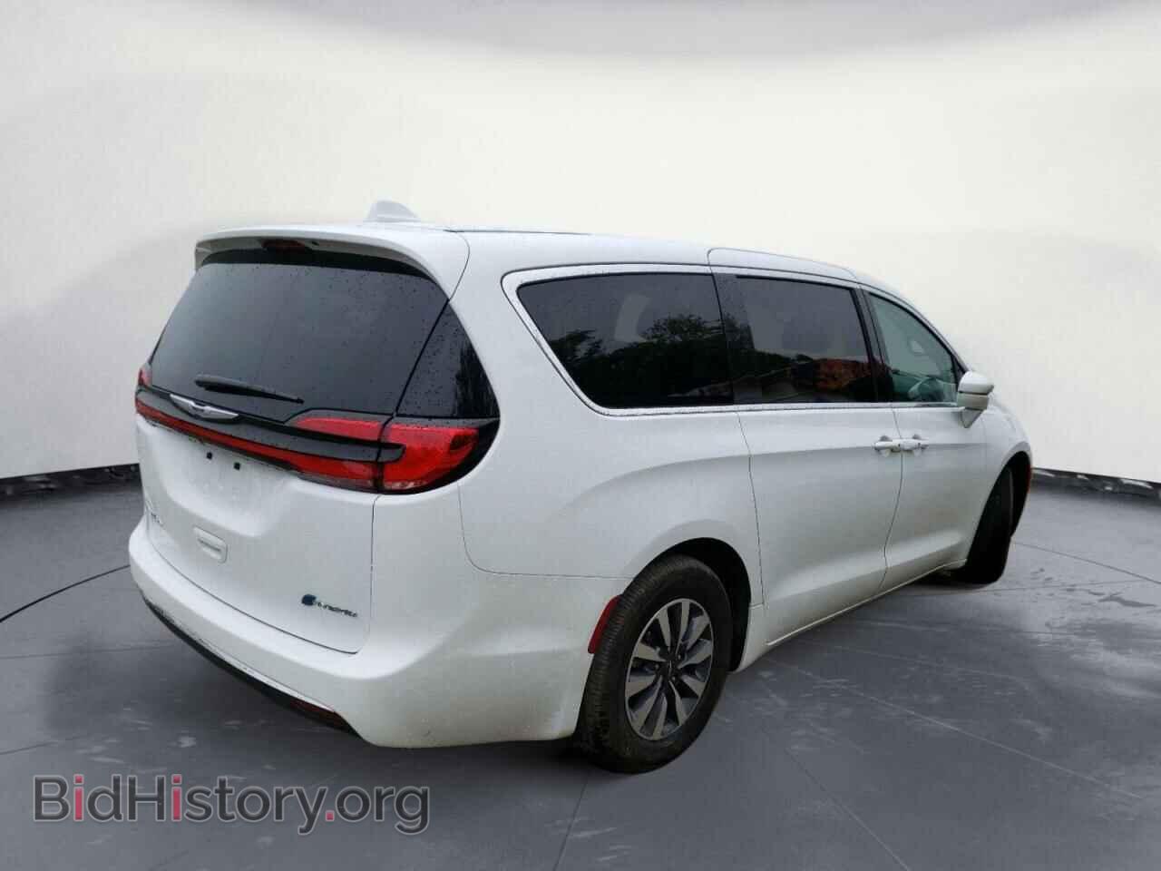 2022 CHRYSLER PACIFICA - VIN: 2C4RC1L75NR196060 - Фото 3