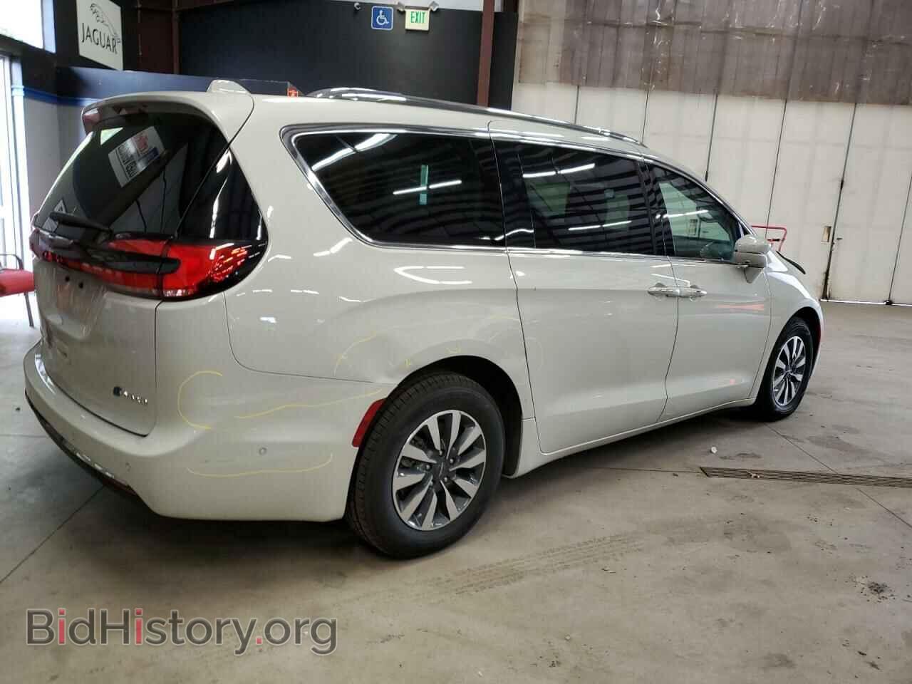 2021 CHRYSLER PACIFICA - VIN: 2C4RC1L73MR586282 - Фото 3