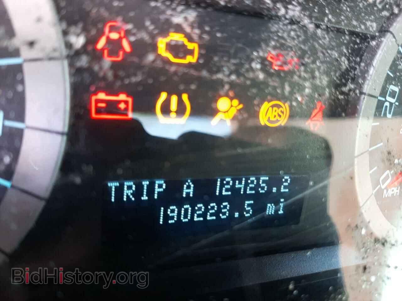 2011 FORD ESCAPE - VIN: 1FMCU0C77BKC60277 - Photo 8
