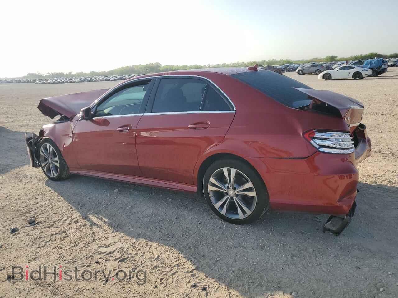 2016 MERCEDES-BENZ E-CLASS - VIN: WDDHF5KB0GB256432 - Фото 2