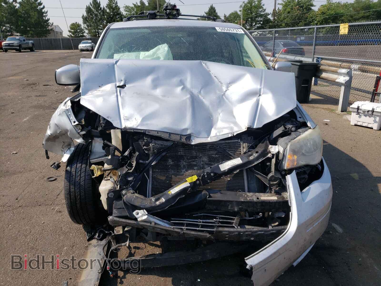 2008 CHRYSLER MINIVAN - VIN: 2A8HR54P48R600401 - Фото 9
