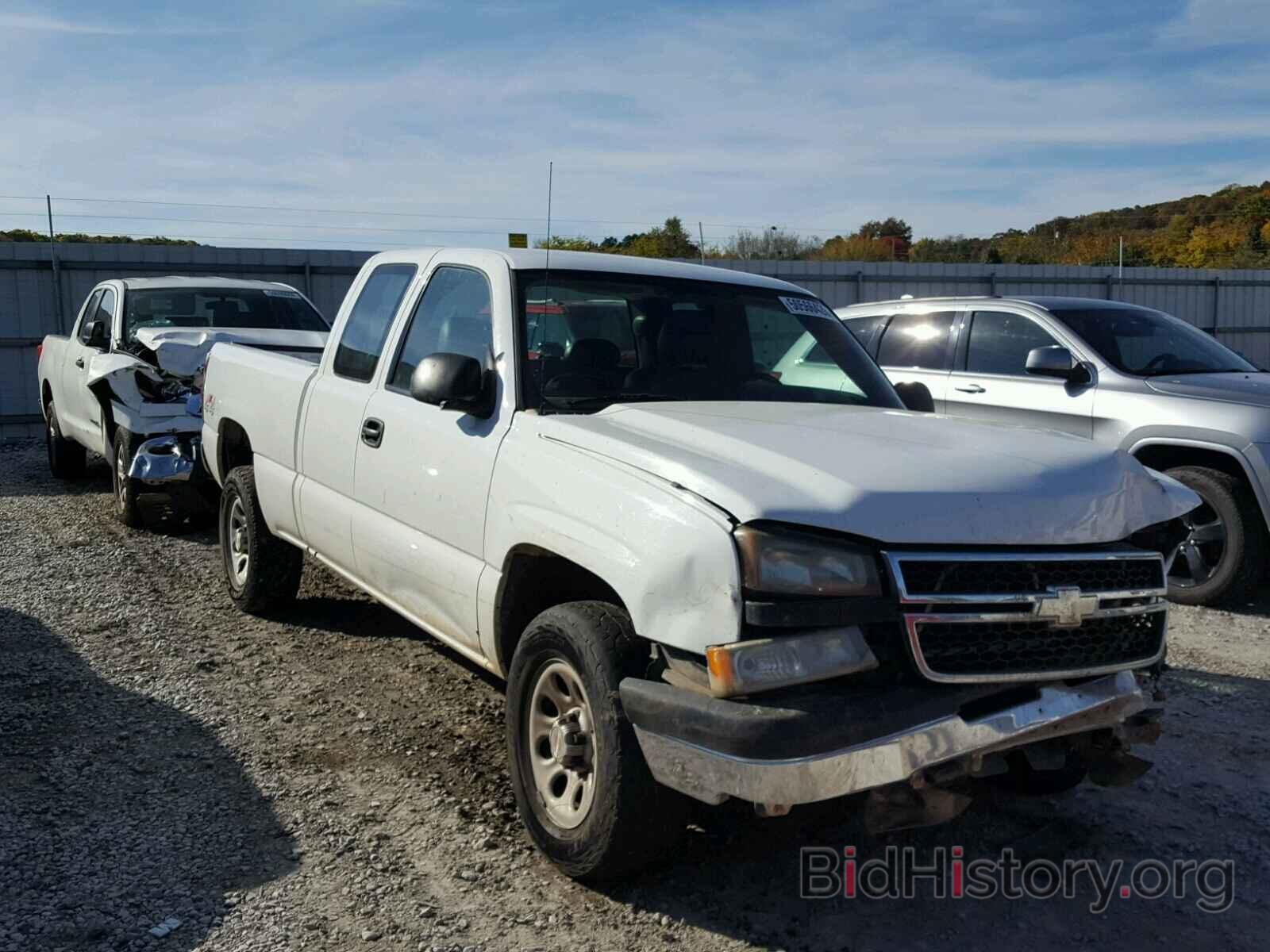 Photo 1GCEK19V36Z273359 - CHEVROLET SILVERADO 2006