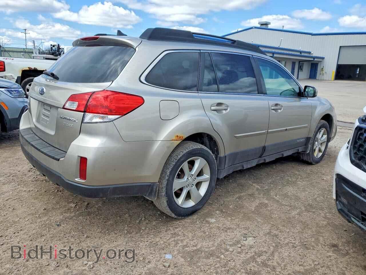 2014 SUBARU OUTBACK - VIN: 4S4BRBCC8E3261295 - Фото 3