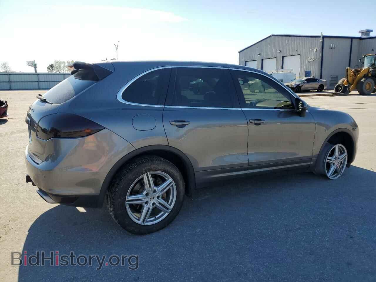 2011 PORSCHE CAYENNE - VIN: WP1AB2A25BLA44568 - Фото 3