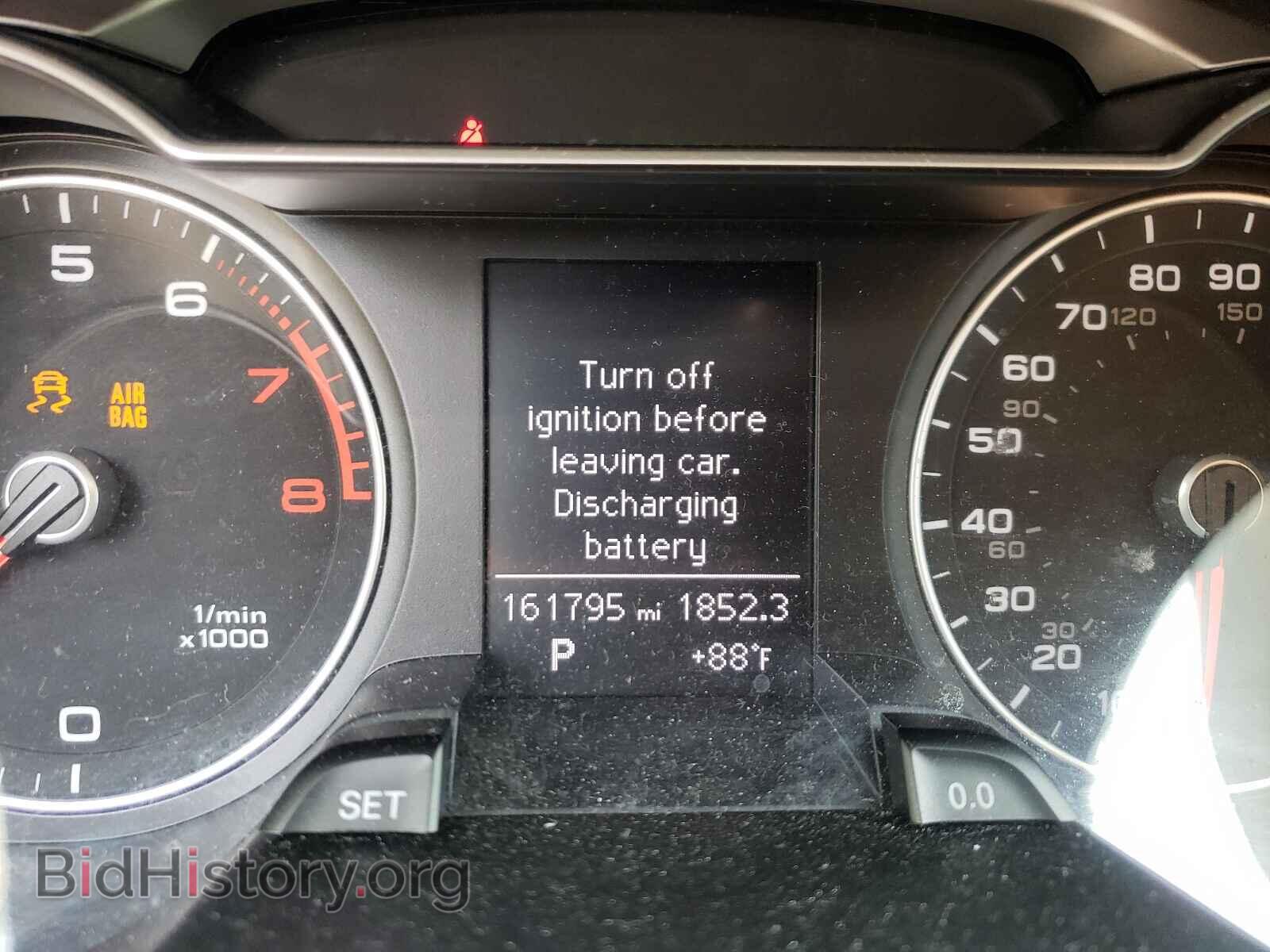 2013 AUDI A4 - VIN: WAUBFAFL5DN044368 - Фото 8