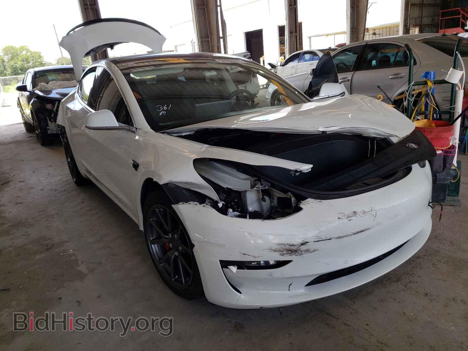 Фотография 5YJ3E1EBXJF093871 - TESLA MODEL 3 2018