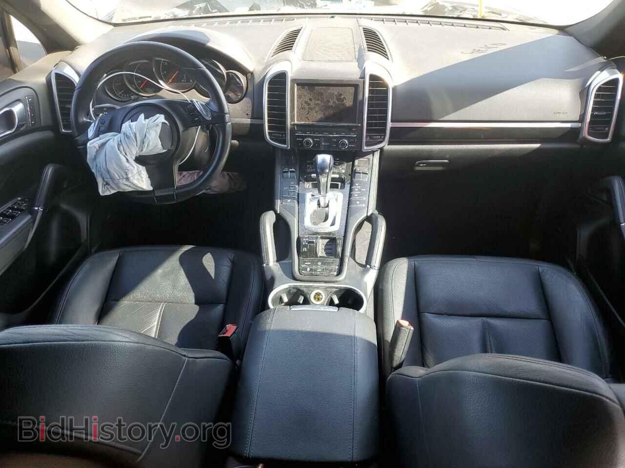 2011 PORSCHE CAYENNE - VIN: WP1AA2A20BLA03588 - Photo 8