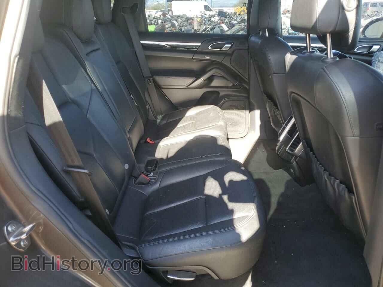 2011 PORSCHE CAYENNE - VIN: WP1AA2A20BLA03588 - Photo 10