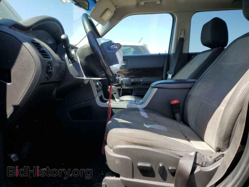2011 Ford FLEX (VIN 2FMGK5CCXBBD25604) — фото 7 из 12