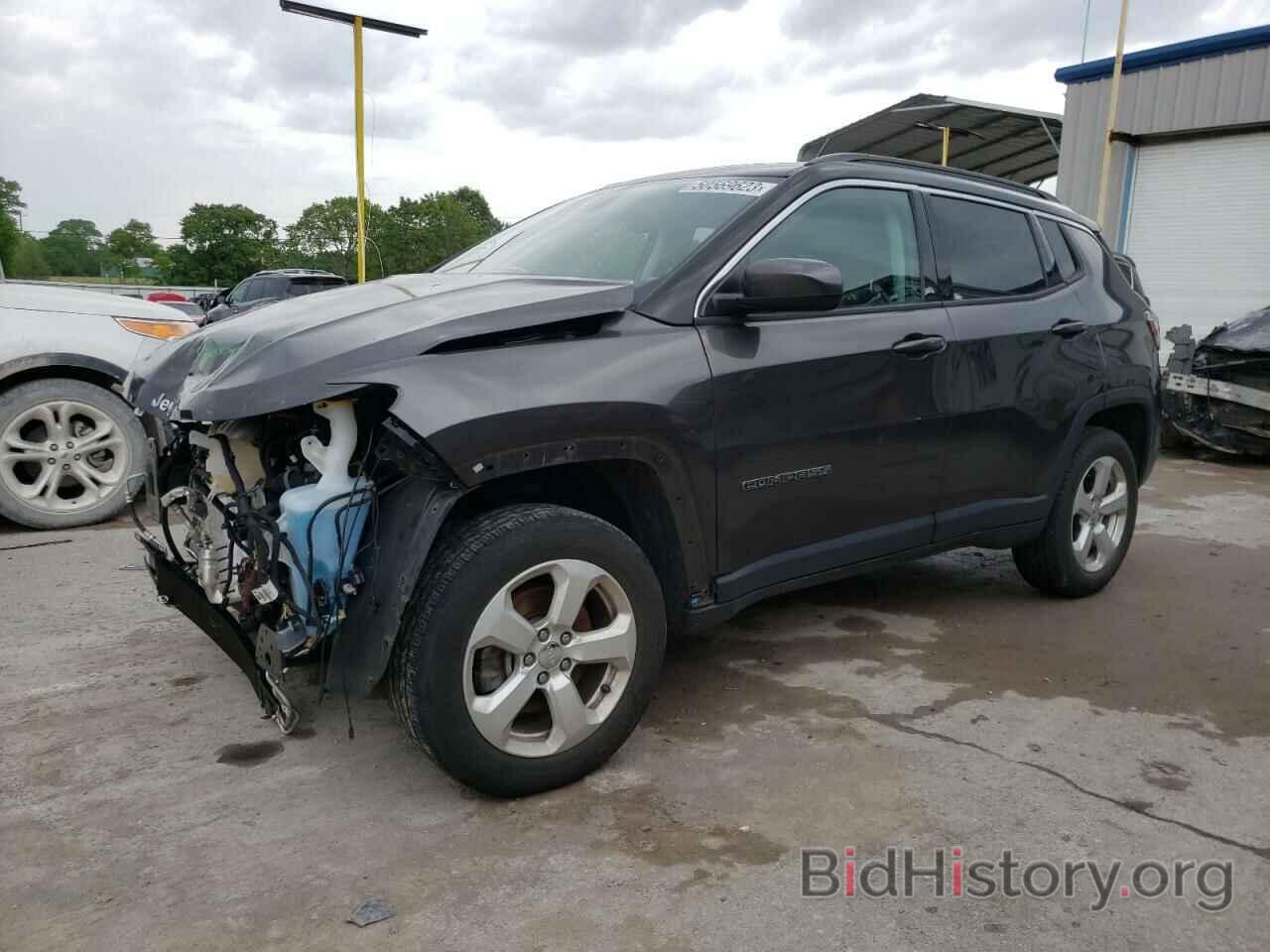 Photo 3C4NJDBB1JT290486 - JEEP COMPASS 2018