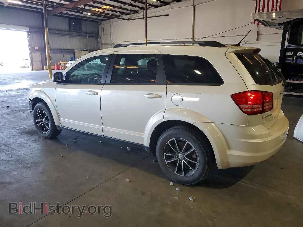 2017 DODGE JOURNEY - VIN: 3C4PDCAB8HT636863 - Фото 2