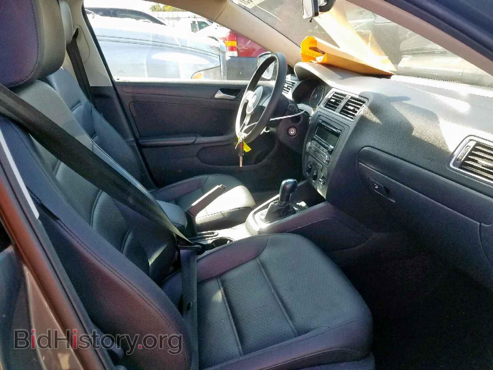 2014 VOLKSWAGEN JETTA - VIN: 3VWD17AJ8EM232488 - Photo 5