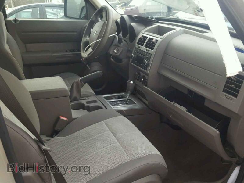 2008 Dodge NITRO (VIN 1D8GU28K88W151070) — фото 5 из 10