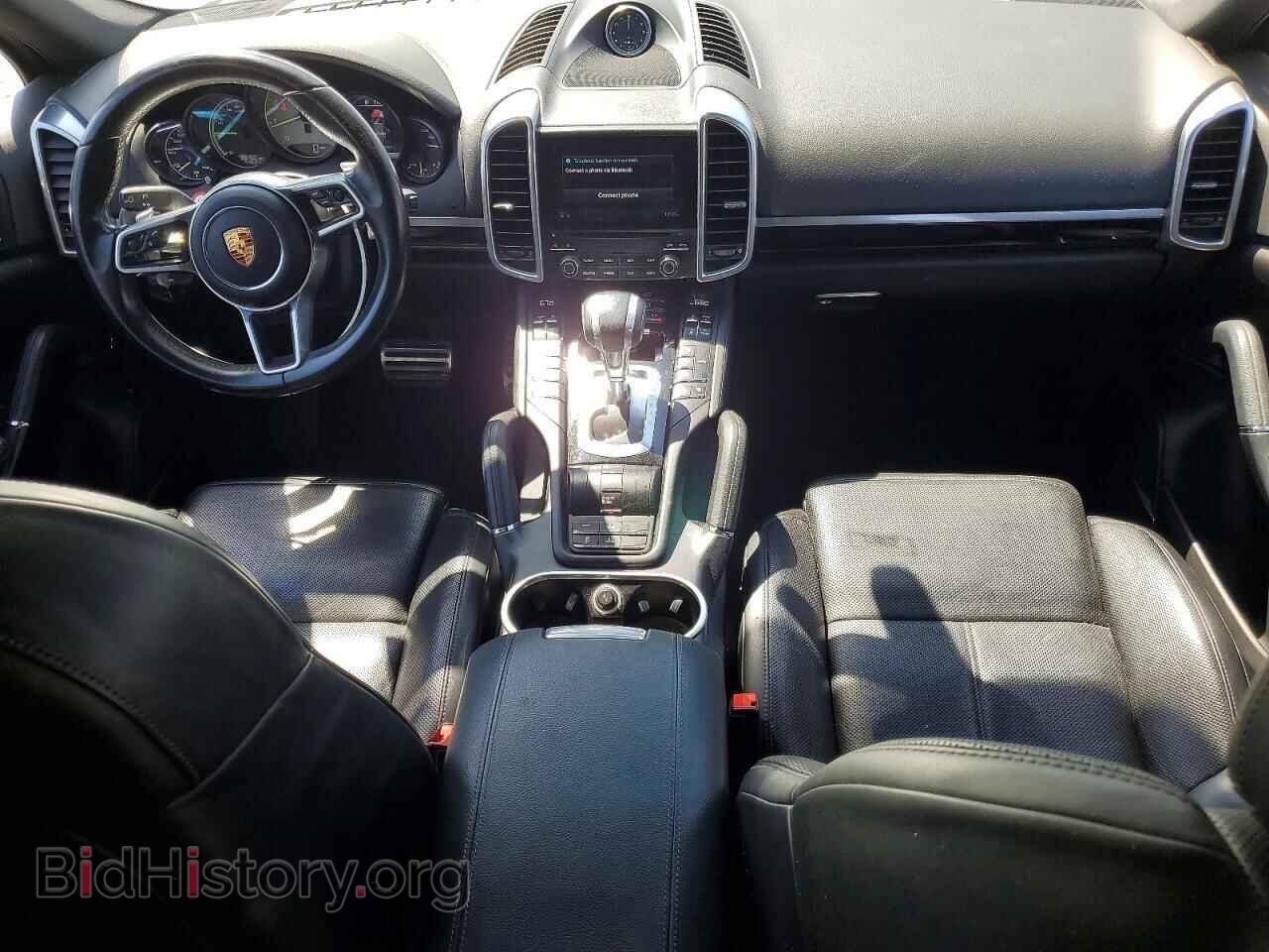 2017 PORSCHE CAYENNE - VIN: WP1AE2A25HLA69020 - Фото 8