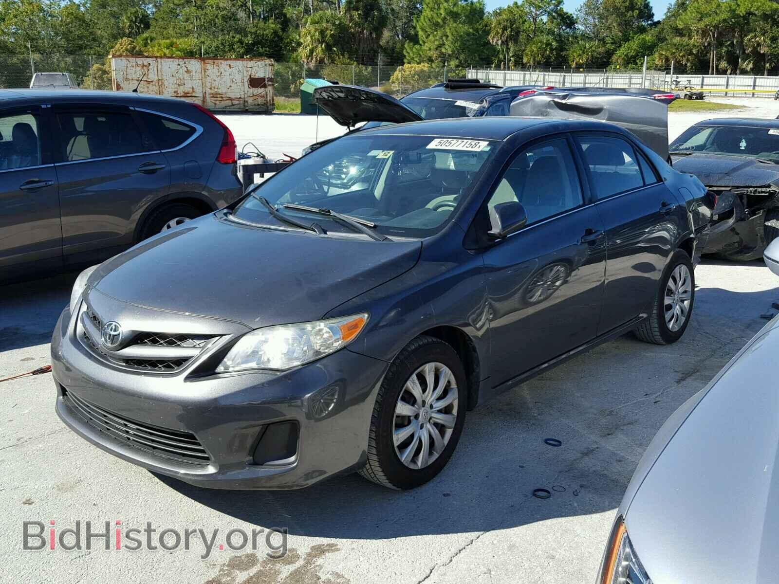 2013 TOYOTA COROLLA BA - VIN: 2T1BU4EE2DC017970 - Фото 2