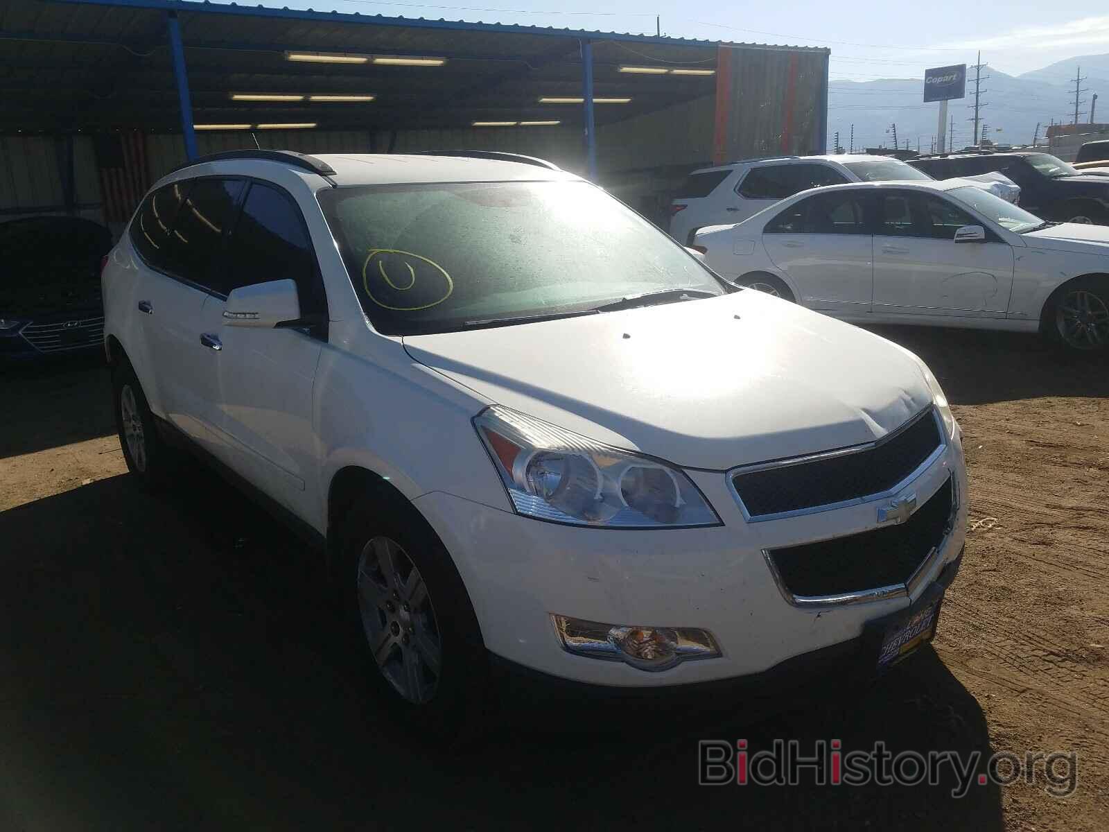 Photo 1GNKVGED2BJ240833 - CHEVROLET TRAVERSE 2011